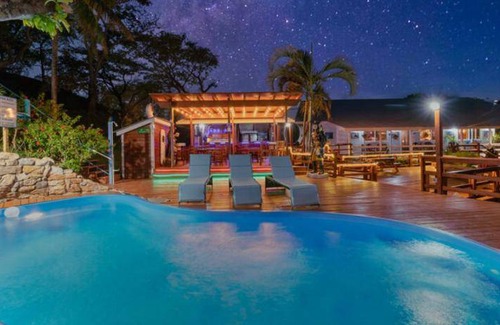 French Harbour Hotel | 37 m² Hotel ∙ 6 guests