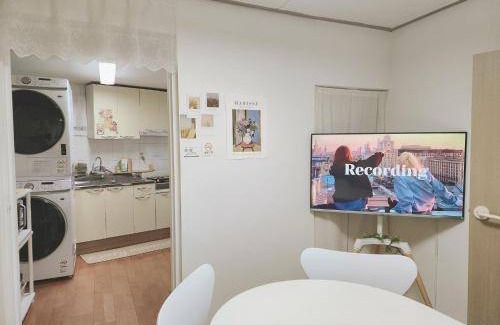 Yeonnam-dong Apartment | 37 m² Apartment ∙ 2 bedrooms ∙ 6 guests