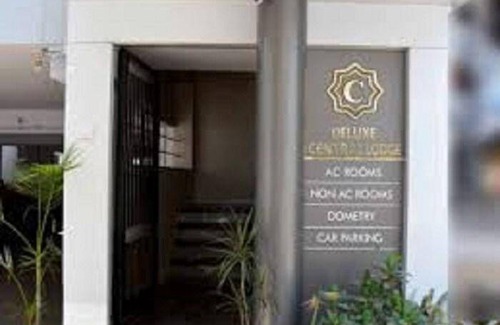 Kolhapur Cabin | 37 mΒ² Lodge β 9 guests