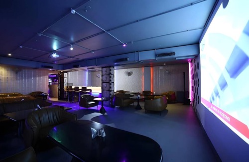 Erode House | 37 m² Motel ∙ 4 guests
