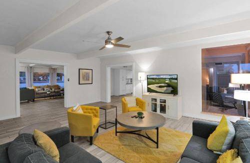 Central Scottsdale House | 372 m² House ∙ 1 bedroom ∙ 18 guests