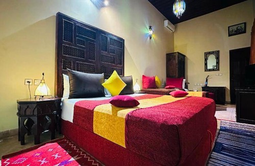 Ain Azlitan Bed & Breakfast | 38 m² Bed and breakfast ∙ 127 guests