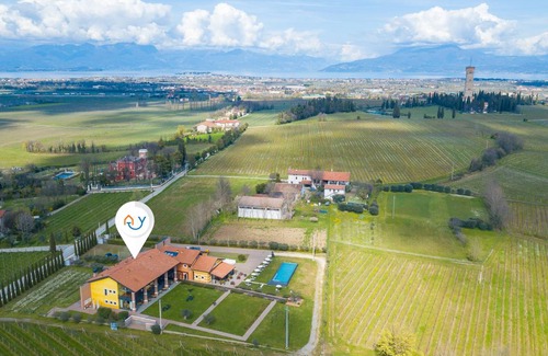 San Benedetto di Lugana Resort | 38 m² Private room ∙ 1 bedroom ∙ 3 guests