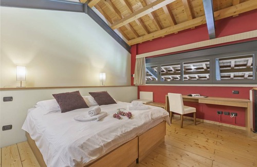 San Benedetto di Lugana Resort | 38 m² Private room ∙ 1 bedroom ∙ 3 guests
