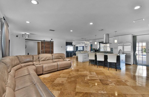 Lake Ida Shores House | 3812 Managed By Brampton Park