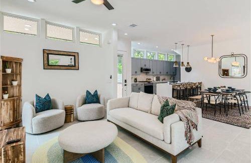 Austin House | 382 m² House ∙ 7 bedrooms ∙ 18 guests