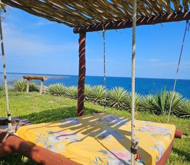 Shimoni House | 38m2 Turtle Suite in a 560 m2 Villa, Indian Ocean View