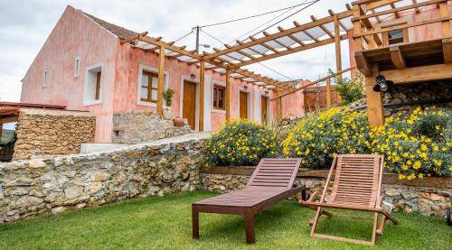 Ericeira Cabin | 39 m² Lodge ∙ 10 guests