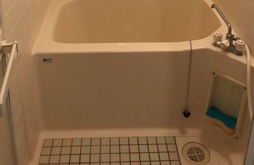 Usami Apartment | 3BAccommodates up to 7 people right in front of JR Usami Station Easy access within 1minute walk / Ito Shizuoka