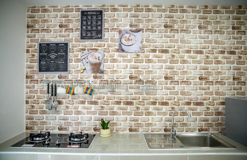 Tha Sala House | 3Bd room townhouse near shopping mall and International school + Free parking