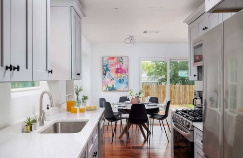 Franklin Park House | 3br, Free Parking, New Kitchen | Franklin-Portoro