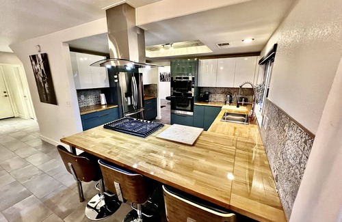Las Vegas House | 3BR Getaway w/Pool & Hot Tub Near The Strip