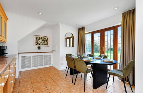 Southwell House | 3BR Home in Scenic Countryside w/Spacious Outdoor Area