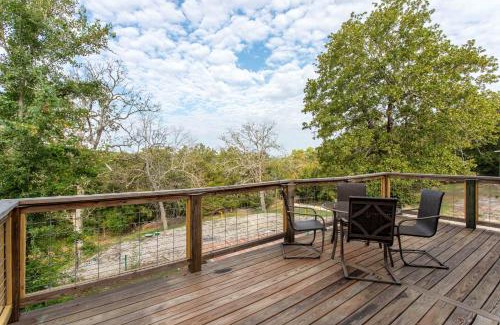 Mountain Home House | 3BR House By Lake with BBQ Fire Pit & EV Charger