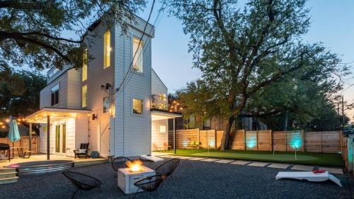 Blackshear-Prospect Hill House | 3BR New Build Corner Lot Putt-Putt