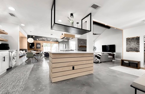 Mission Bend House | 3kings new custom design spacious clean
