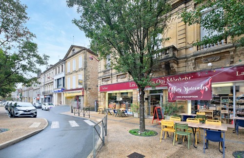Bergerac Apartment | 3rd Floor Apartment with Wi-Fi
