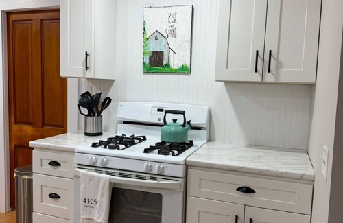 Milford Other | 4-bdrm. farmhouse in enjoyable Mount Olivet with beautiful views. Near Maysville