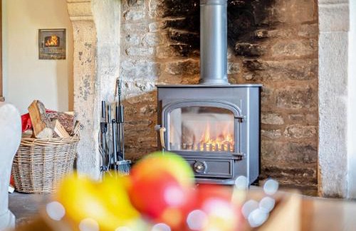 Calver House | 4 bed in Calver PK939