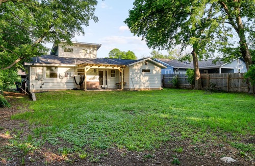 Sweetbriar House | 4-bed in South Austin w/hot tub, 13 minutes from downtown!