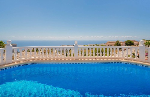 Cumbre del Sol Villa | 4 Bed Villa with Pool & Spectacular Sea Views