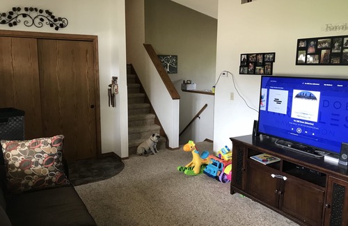 Oshkosh House | 4 bedroom/3 bath home with large yard.