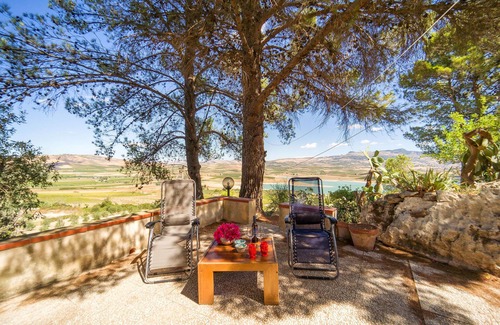 Sambuca di Sicilia House | 4 bedroom accommodation in Sambuca di Sicilia