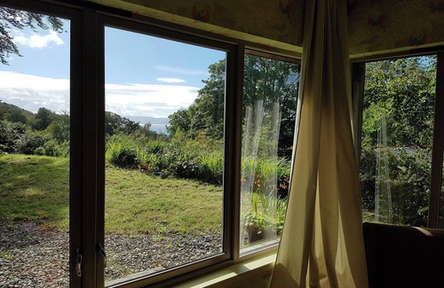 Isle of Luing Cottage | 4 bedroom accommodation in Craobh Haven, near Oban