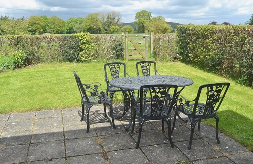 Warminster Cottage | 4 bedroom accommodation in Bishopstrow, near Warminster