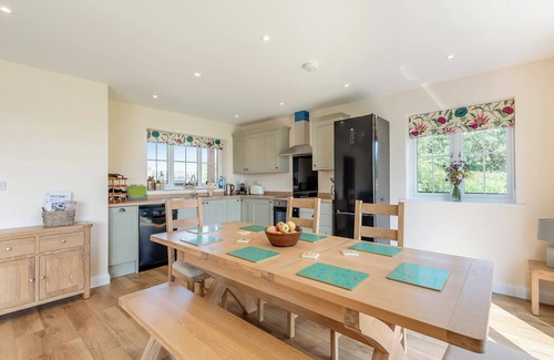 Frampton Cottage | 4 bedroom accommodation in South Kyme, near Boston