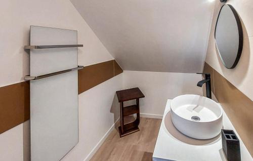 Plouezec House | 4 Bedroom Amazing Home In Plouézec