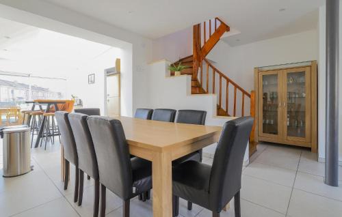 Petite-Synthe House | 4 Bedroom Awesome Home In Petite-Synthe