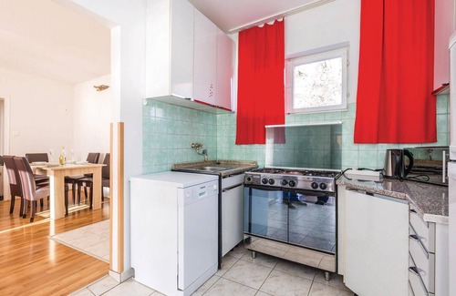 Pobri House | 4 bedroom cozy home in Opatija