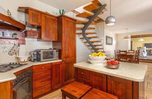 Opatija House | 4 bedroom cozy home in Poljane