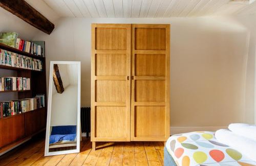 Llanfihangel Tal-y-llyn House | 4 bedroom farmhouse Brecon Beacons