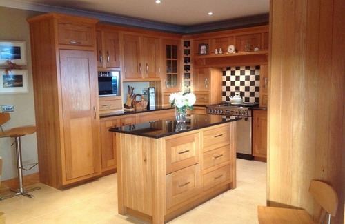 Costelloe House | 4 bedroom holiday home overlooking the sea in Connemara