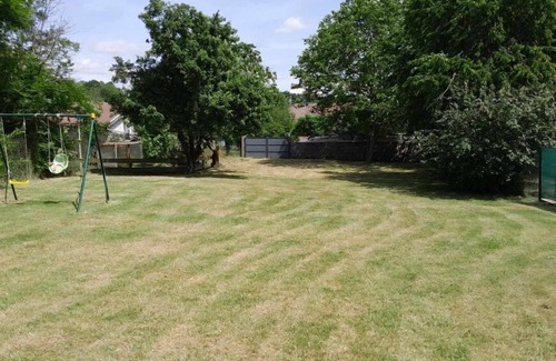 Ramecourt House | 4-bedroom house with private jacuzzi near the Mirecourt auto/moto circuit