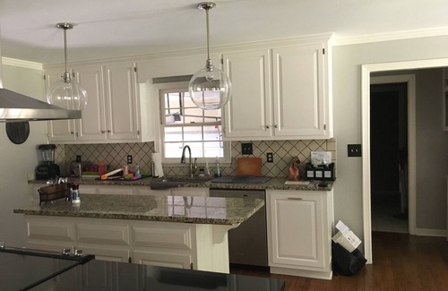 Athens House | 4 BEDROOM HOUSE WITH FURNISHED OUTDOOR PAVILION