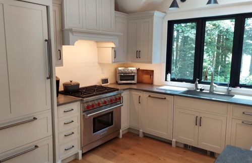 South Londonderry House | 4-bedroom Lake Front House in Quntisential Private Vermont Setting
