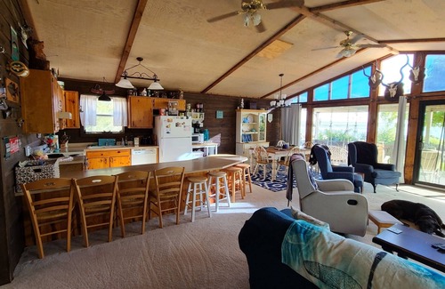 Logan House | 4 Bedroom Lake House with fantastic views and plenty of space.