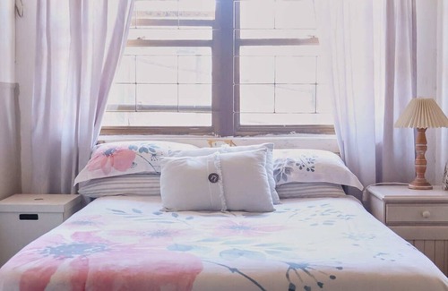 Cape Town Cabin | 4 bedroom lodge in cape town