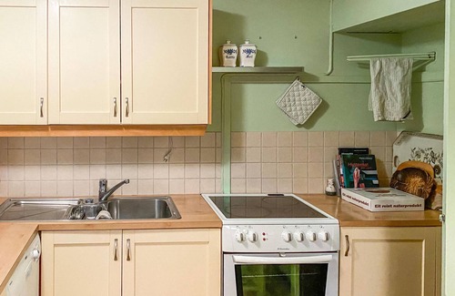 Strandvik House | 4 bedroom lovely home in Fusa
