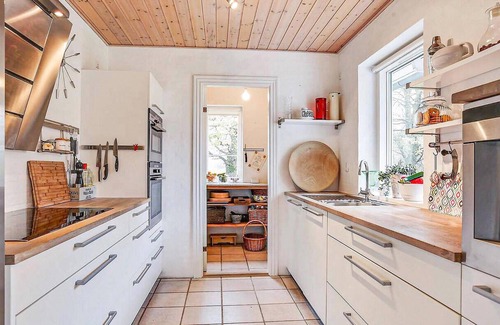 Brande House | 4 bedroom pet friendly home in Brande