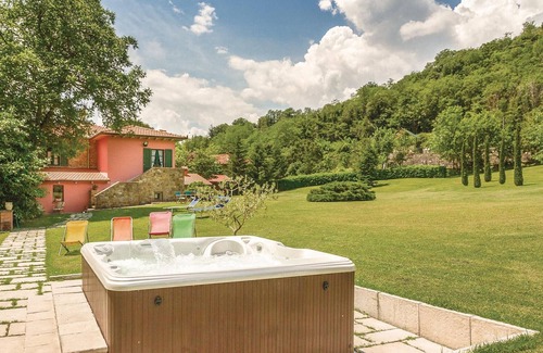 Partina House | 4 bedroom stunning home in partina ar