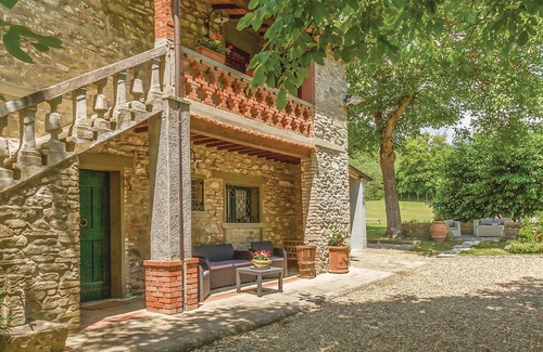 Partina House | 4 bedroom stunning home in partina ar