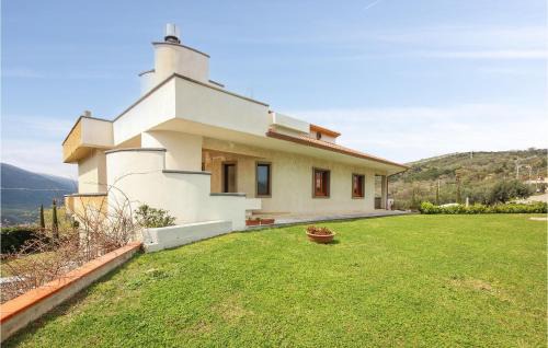 Roccadaspide House | 4 Bedroom Stunning Home In Roccadaspide