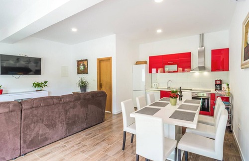 Kucice House | 4 bedroom stunning home in Kucice