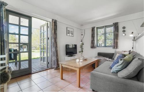 Hoeve Strand House | 4 Bedroom Stunning Home In Asnæs