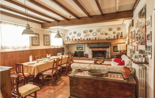Partina House | 4 Bedroom Stunning Home In Partina Ar