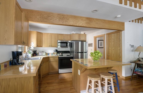 Skaneateles House | 4-Bedroom Tranquil Skaneateles Cottage Retreat on the Lakefront
